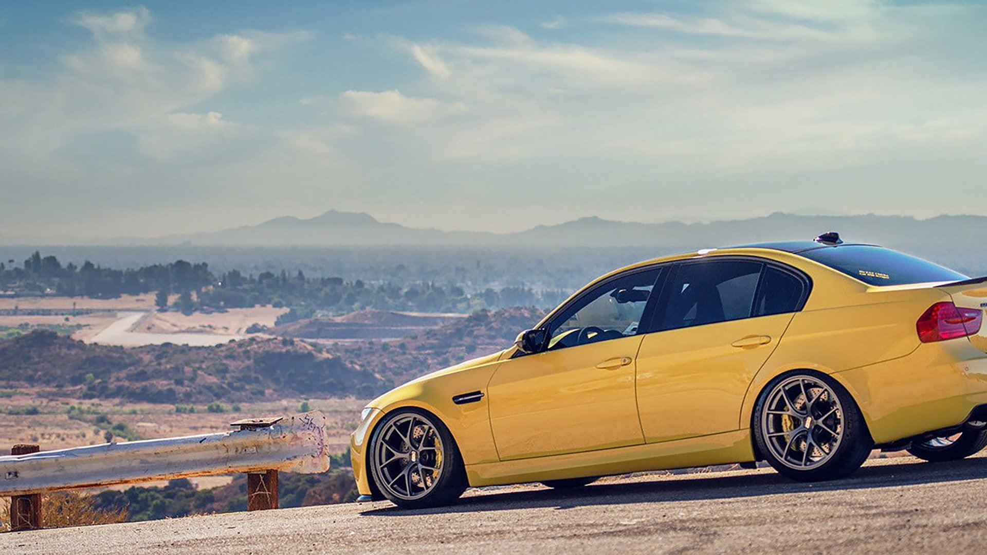 橄榄球启示录，加拿大重锤砸碎英格兰，英超争冠暗藏同样逻辑