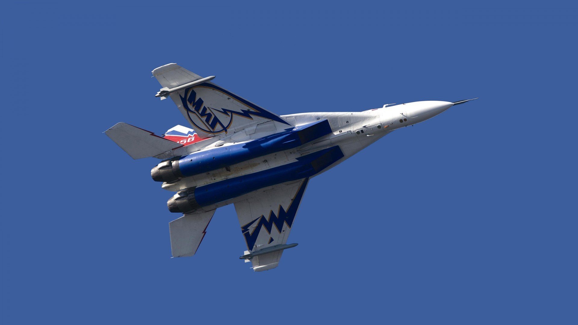 卡塞米罗关键先生闪耀，摩纳哥友谊赛踏平几内亚