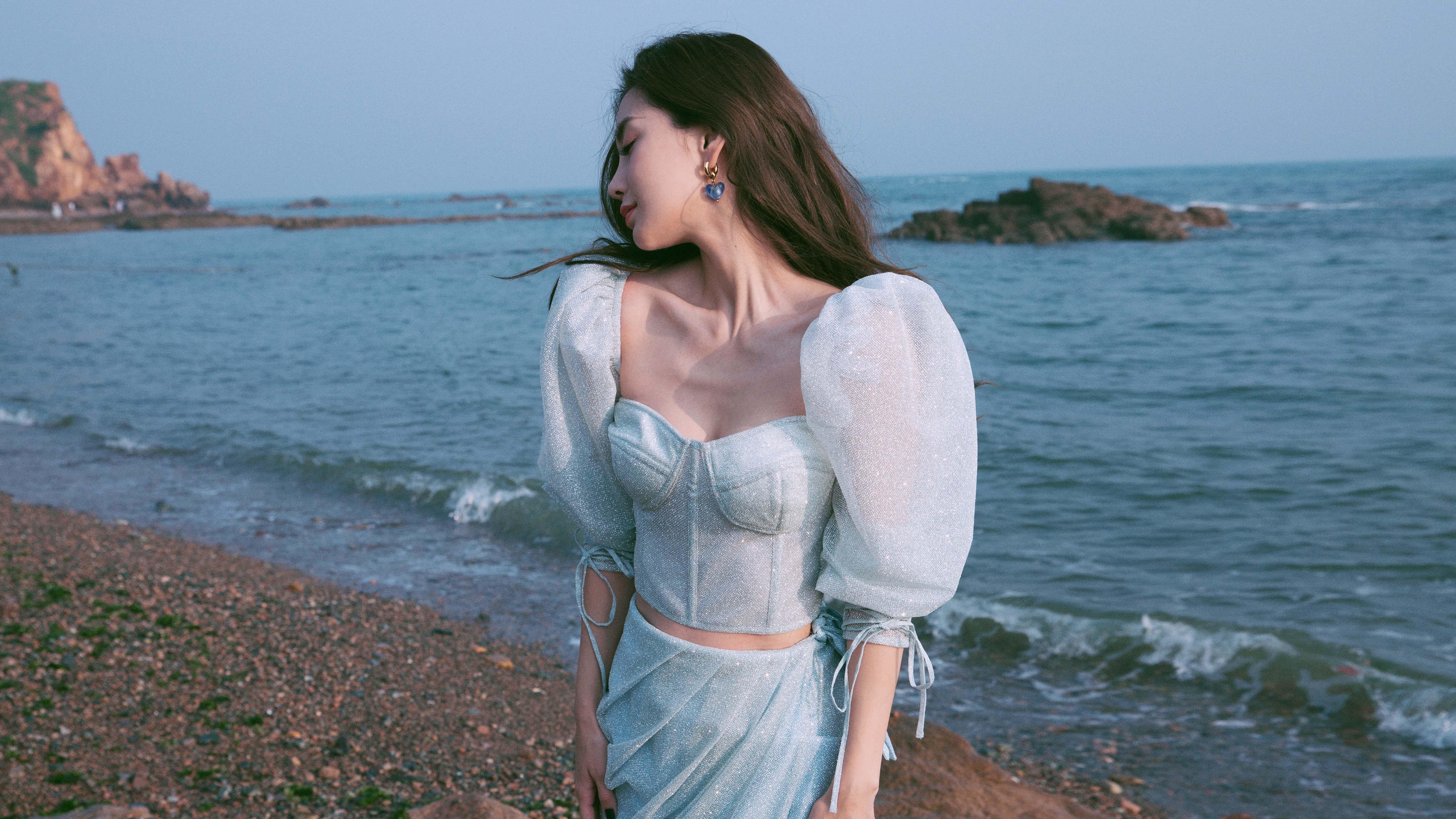 东瀛铁壁与西亚风暴,亚洲足球的双生利刃如何改写世界版图