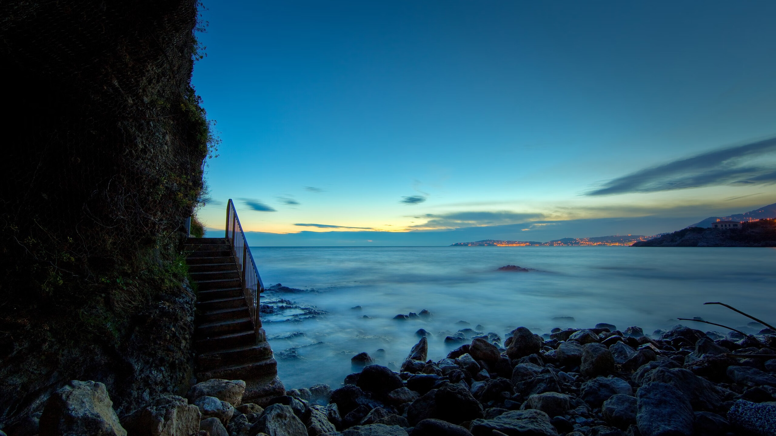 哈登49分破生涯纪录,尼克斯双星合砍72分仍败北