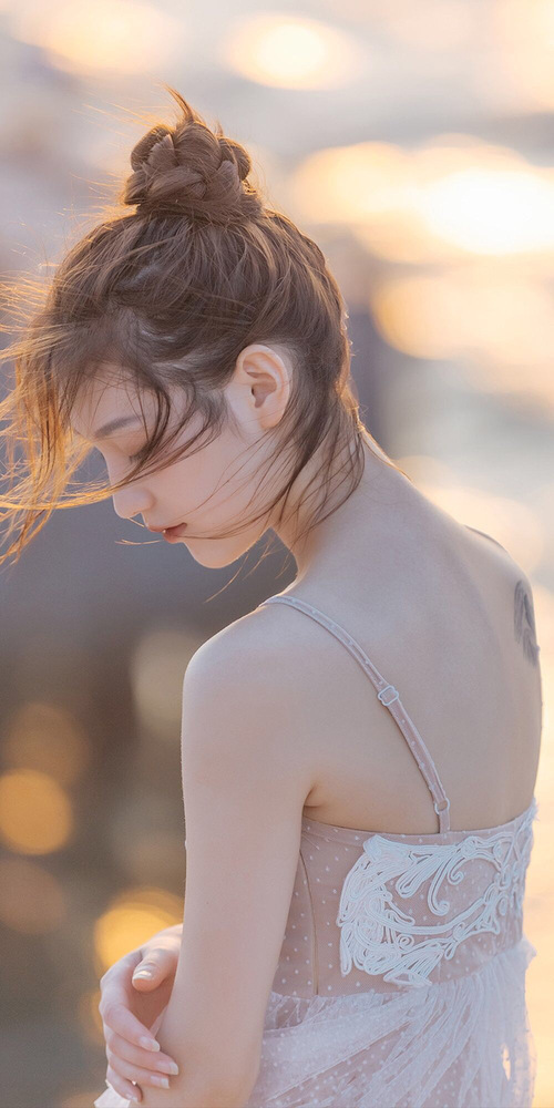 绿衫军团再显獠牙，凯尔特人强势碾过雄鹿，切特于年度焦点战上演独角兽觉醒